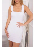 Šaty bez ramienok s volánikom bielej