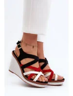 Čierne sandále na klinoch Ellen Strappy