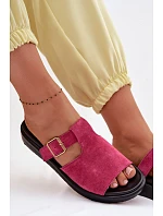 Semišové dámské sandály na platformě se zlatým sponem Fuksie Zemela Semišové dámské sandály na platformě se zlatým sponem Fuksie Zemela