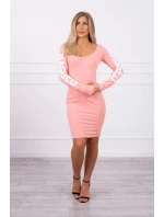 Roztrhané marhuľové šaty Roztrhané marhuľové šaty