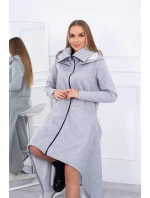 Zateplené šaty s dlhšími bokmi šedej