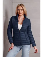 Tmavomodrá prešívaná dámska bunda so stojačikom (16M9111-215) Tmavomodrá prešívaná dámska bunda so stojačikom (16M9111-215)