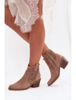 Dámske perforované kovbojské čižmy na podpätku S.Barski HY61-8012 Beige Dámske perforované kovbojské čižmy na podpätku S.Barski HY61-8012 Beige