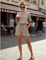 Dámsky viskózový set s motýlikom a šortkami v moka farbe FashionStreet AY1197