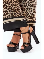 Sandały Damskie Na Wysokim Słupku I Platformie Lakierowane Czarne Jovenes