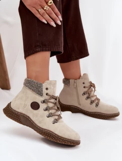 Horns model 219844 Krok vo veľkom štýle