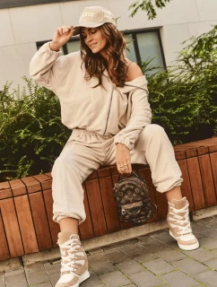 Béžové kožené kotníkové boty na klínku Amria