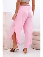 Dámske viskózové nohavice s rozparkom na nohaviciach candy pink