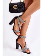 Skórzane Sandałki Na Obcasie Z Cyrkoniami Lewski Shoes 3239 Czarne