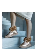 Snehule model 205800 Solea