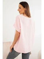 Dámska bavlnená mušelínová blúzka s výstrihom do V a čipkou candy pink