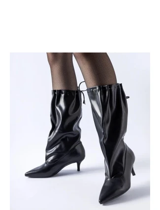 Topánky na podpätku model 204478 Solea