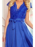 ANNA - Dámske šaty v Chrpová farbe s výstrihom a čipkou 242-3 ANNA - Dámske šaty v Chrpová farbe s výstrihom a čipkou 242-3