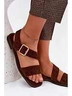 Dámské sandály na ploché podrážce se zlatým přezkou čokoládové Verissea