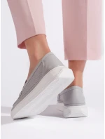 Klasické dámske mokasíny šedo-strieborné bez podpätku Klasické dámske mokasíny šedo-strieborné bez podpätku