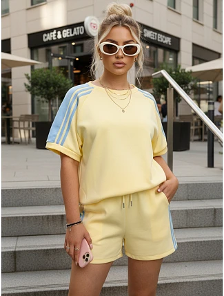 Dámsky viskózový set s motýľom a šortkami žltý FashionStreet AY1181