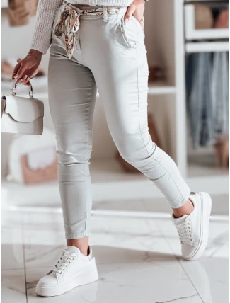 Dámske textilné nohavice s opaskom ROSSALI svetlo sivá FashionStreet UY2534 Dámske textilné nohavice s opaskom ROSSALI svetlo sivá FashionStreet UY2534