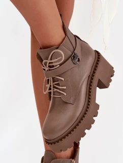 Skórzane Botki Damskie Na Klocku Z Ozdobnym Paskiem Ocieplane Zazoo 60557 Ciemnobeżowe