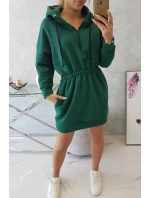 Zateplené šaty s kapucňou tmavo zelené
