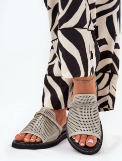 Klapki Damskie Na Koturnie Z Ozdobnym Paseczkiem Srebrne Teriwes