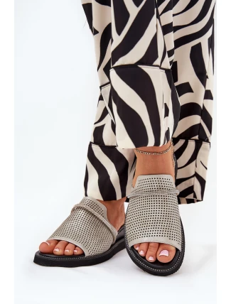 Klapki Damskie Na Koturnie Z Ozdobnym Paseczkiem Srebrne Teriwes