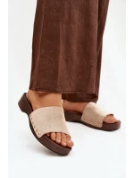 Dámské pantofle s zlatými sponami béžové Ferinna