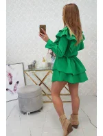 Šaty so zvislými volánmi svetlo zelené