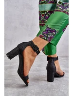 Błyszczące Sandałki Na Obcasie Czarne Maxim