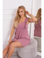 Šaty s volánikmi na bokoch tmavoružové