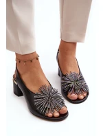 Skórzane Sandały Z Ozdobą Laura Messi 2719 Czarne