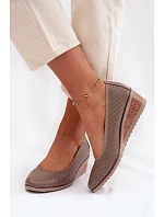 Dámske topánky na platforme Vinceza 58629 dark beige Dámske topánky na platforme Vinceza 58629 dark beige
