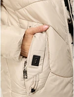 Dámska prešívaná zateplená bunda s kapucňou, svetlo béžová, FashionStreet TY5937 Dámska prešívaná zateplená bunda s kapucňou, svetlo béžová, FashionStreet TY5937