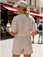 Dámsky viskózový set s motýľom a šortkami béžovej farby FashionStreet AY1198
