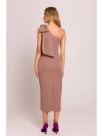 M847 Šaty na jedno rameno s mašľou - mocca