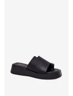 Dámske papuče na platforme s ozdobnými detailmi Black Linosea