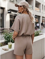 Dámsky letný set s motýľom z mäkkej viskózy v moka farbe FashionStreet AY1190 Dámsky letný set s motýľom z mäkkej viskózy v moka farbe FashionStreet AY1190