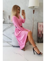 Šaty s ozdobným pásikom a nápisom light pink