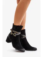 Topánky na podpätku model 202648 Krok vo veľkom štýle Topánky na podpätku model 202648 Krok vo veľkom štýle