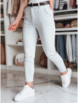 Dámske bavlnené nohavice slim fit s opaskom TAIRONIK svetlo sivá FashionStreet UY2538 Dámske bavlnené nohavice slim fit s opaskom TAIRONIK svetlo sivá FashionStreet UY2538