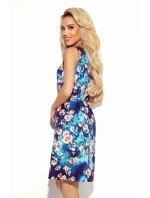 Dámske trapézové šaty s výstrihom a vzorom ružových kvetov na tmavo modrom pozadí 377-2