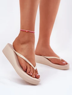 Dámske japonské sandále na klinoch Big Star RR274A551 beige