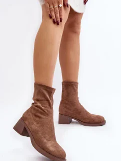 Topánky na podpätku model 189841 Krok vo veľkom štýle