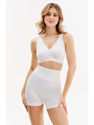 BEZŠVOVÝ KRÁTKY TVAR - ŠORTKY