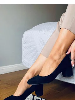 Dámske lodičky na stĺpikovom podpätku LL-270P čierna - Seastar