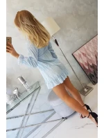 Šaty s ozdobnými volánikmi modré