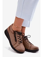 Kožené dámské polobotky na platformě Vinceza 39977 Béžové