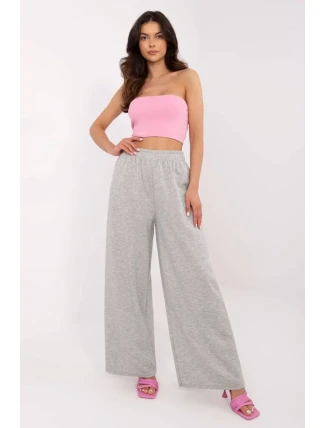 Tepláky model 210945 Taliansko Moda