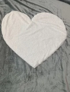 Semišová deka so srdcom sivá - Noidinotte