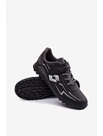Detská športová obuv pre mládež LOTTO KOBALTO 2601520 Black-Grey Detská športová obuv pre mládež LOTTO KOBALTO 2601520 Black-Grey