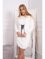 Zateplené šaty s ozdobným pásikom ecru